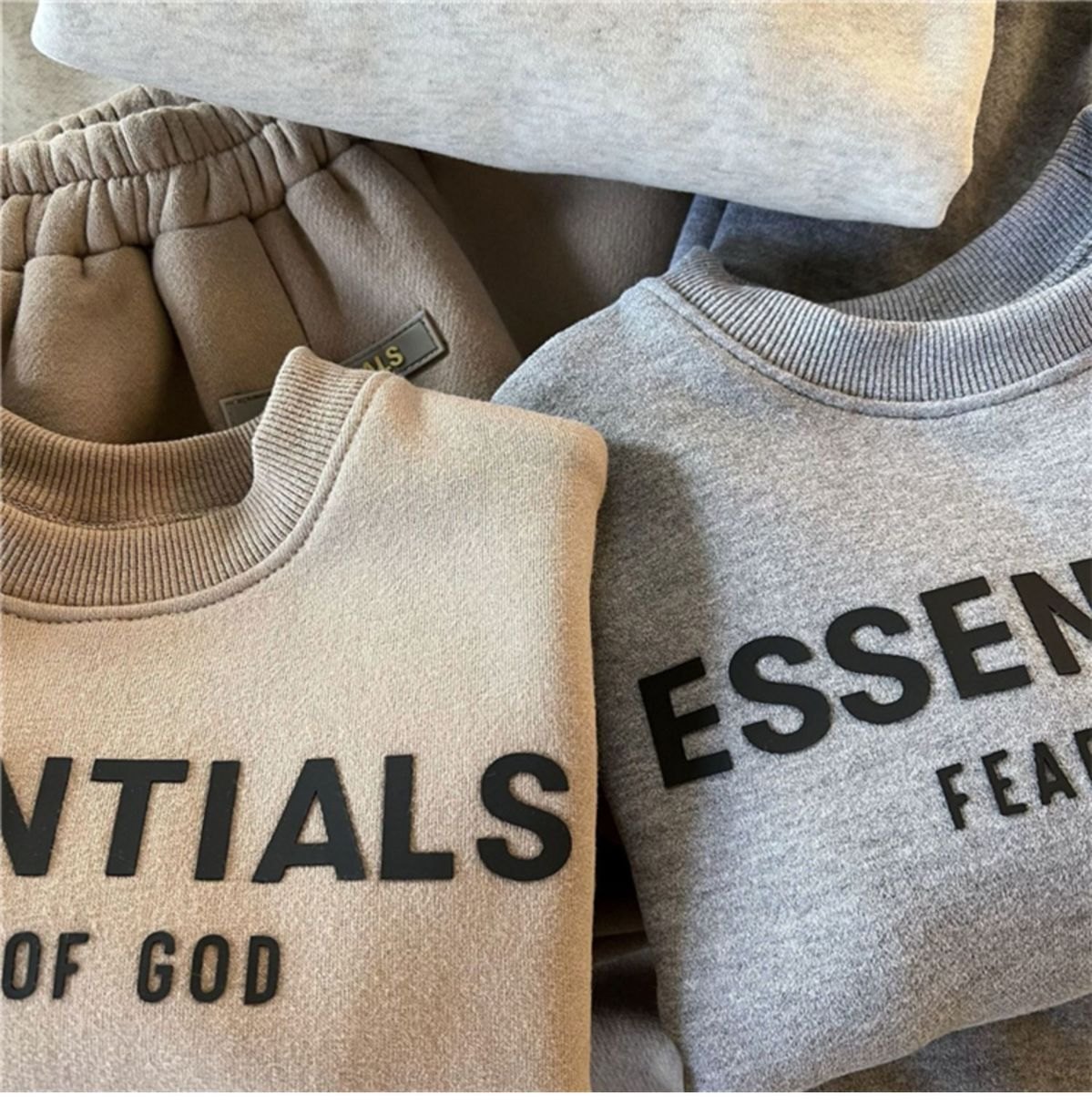 HA2292 - BỘ NỈ LÔNG CỪU ESSENTIALS
