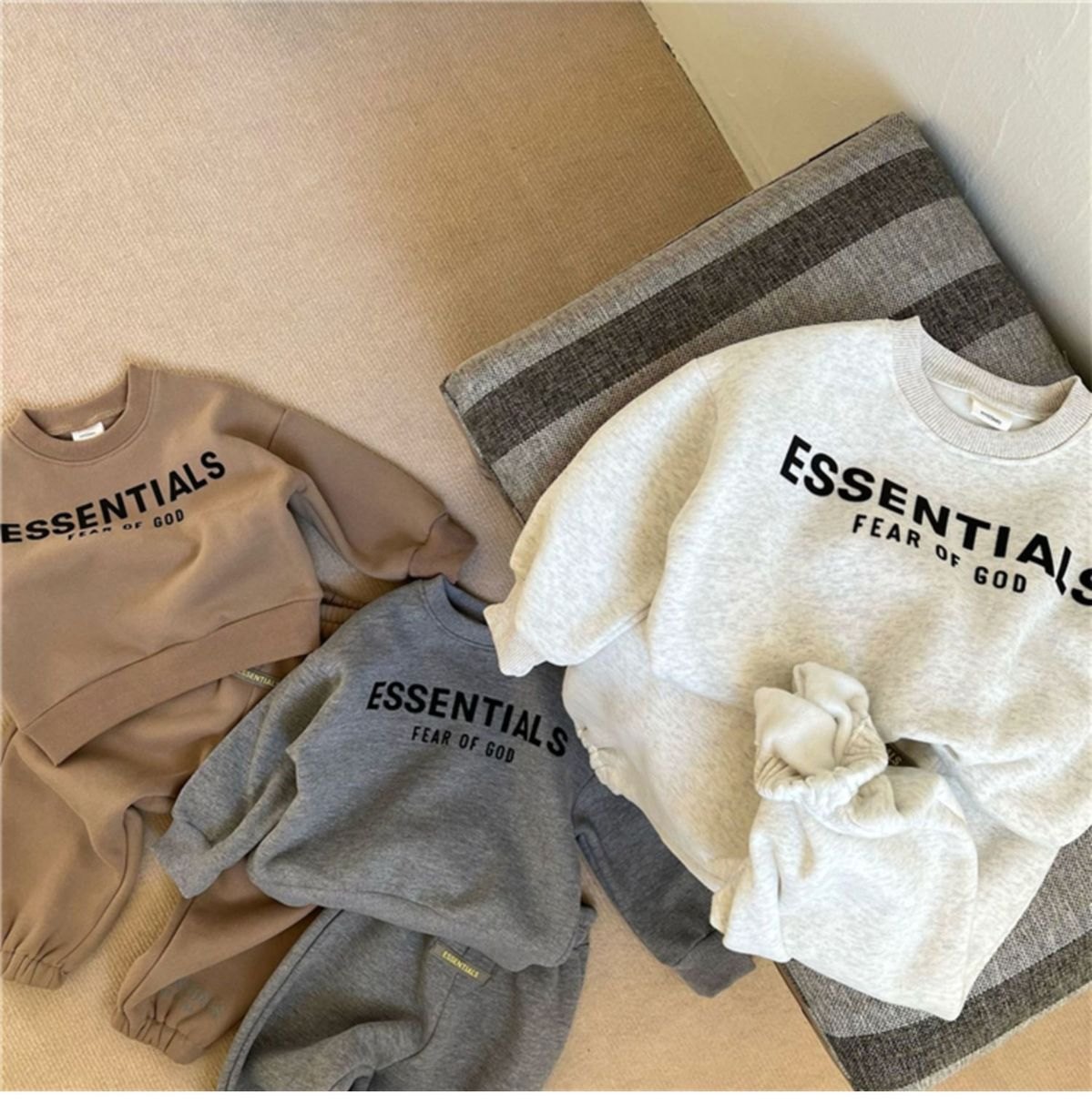HA2292 - BỘ NỈ LÔNG CỪU ESSENTIALS
