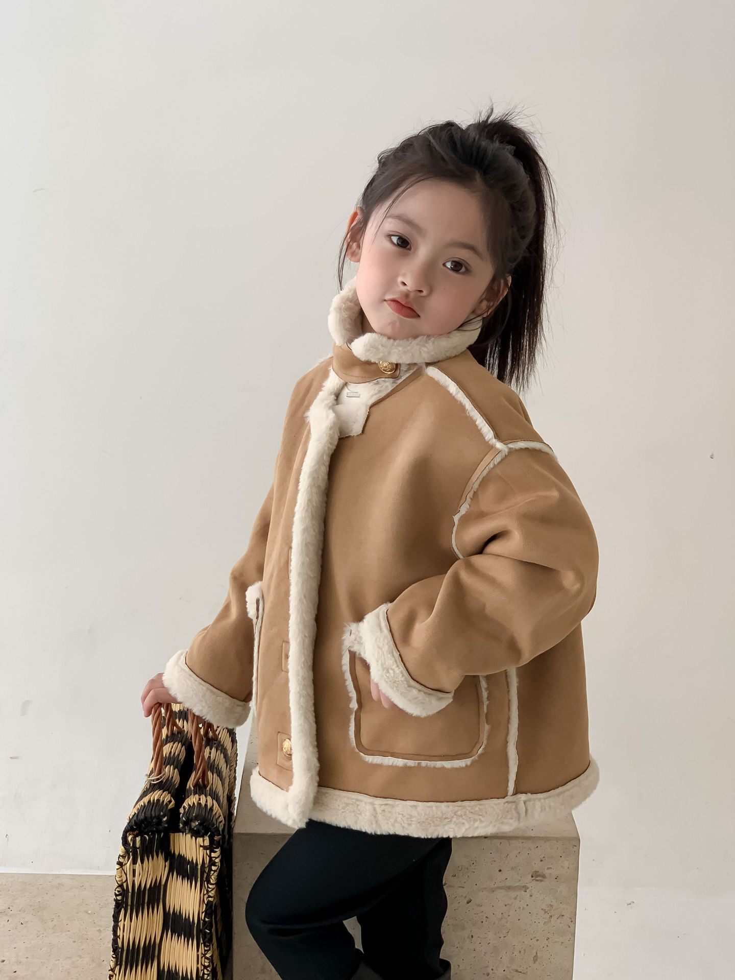 HH12107 - ÁO KHOÁC DA LỘN LÓT LÔNG BG