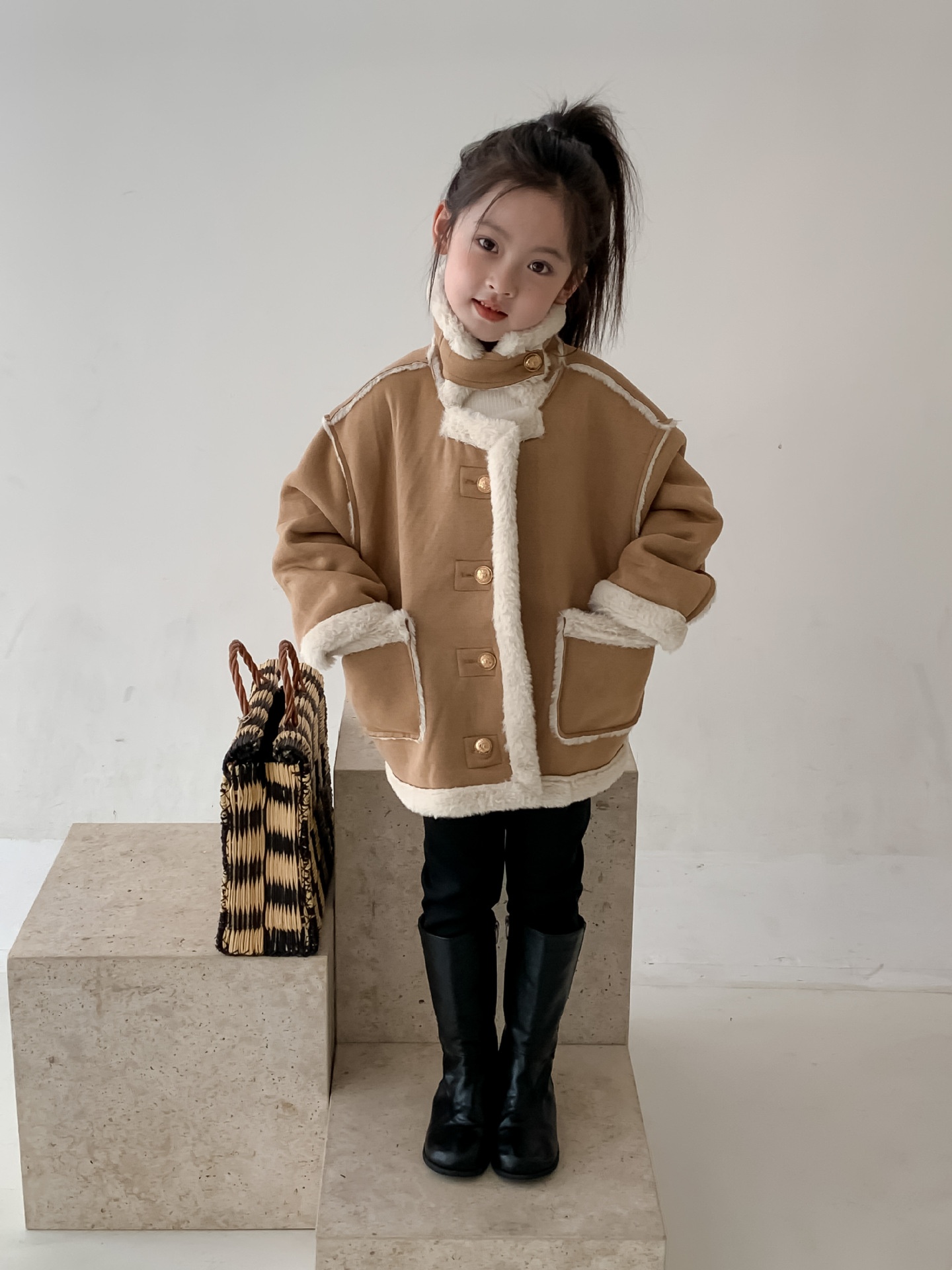 HH12107 - ÁO KHOÁC DA LỘN LÓT LÔNG BG