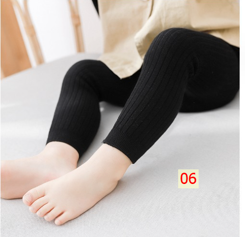 HA22103 - SET 2 QUẦN TẤT BÉ GÁI