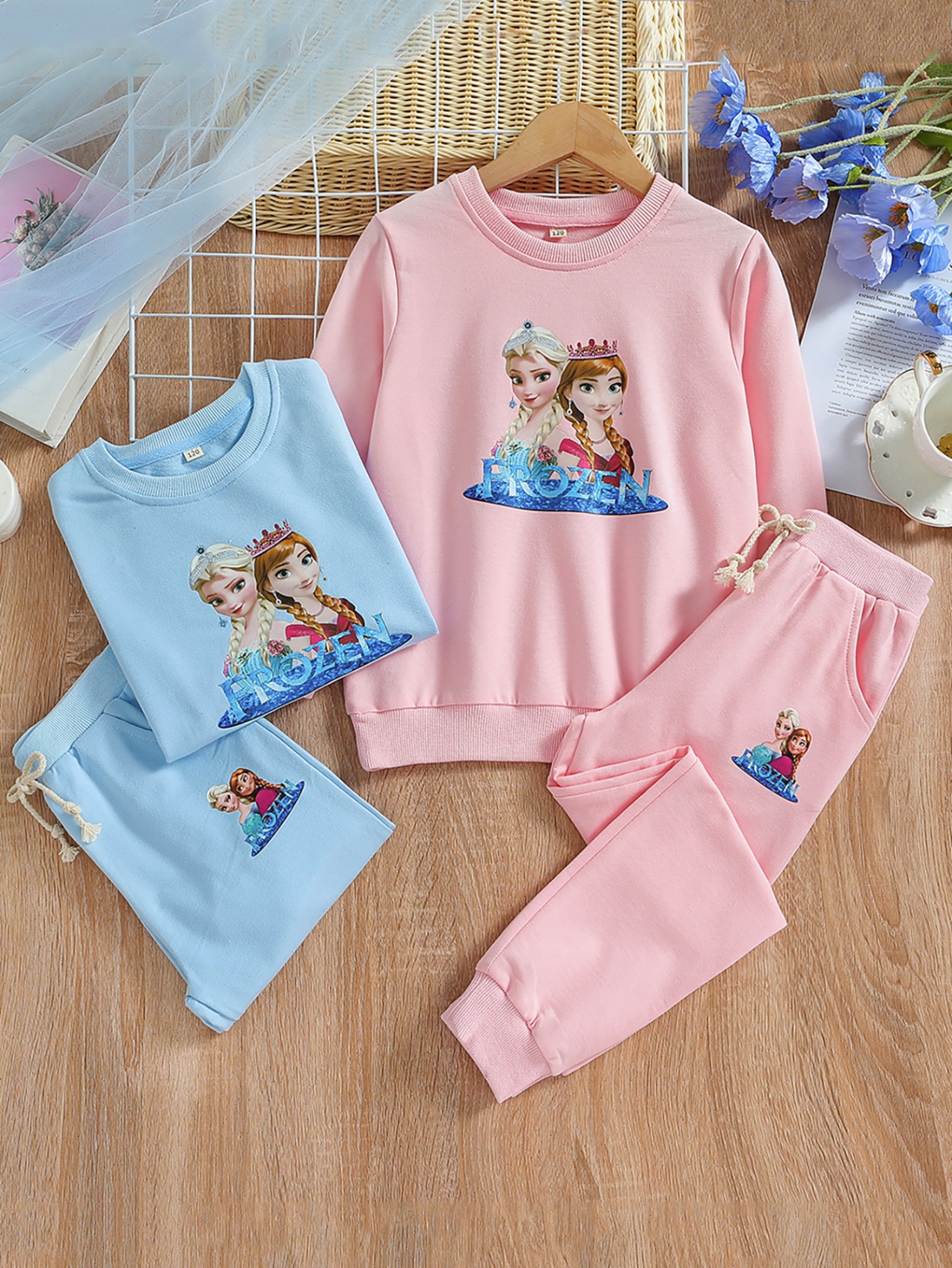 HA25106 - BỘ NỈ ELSA BÉ GÁI