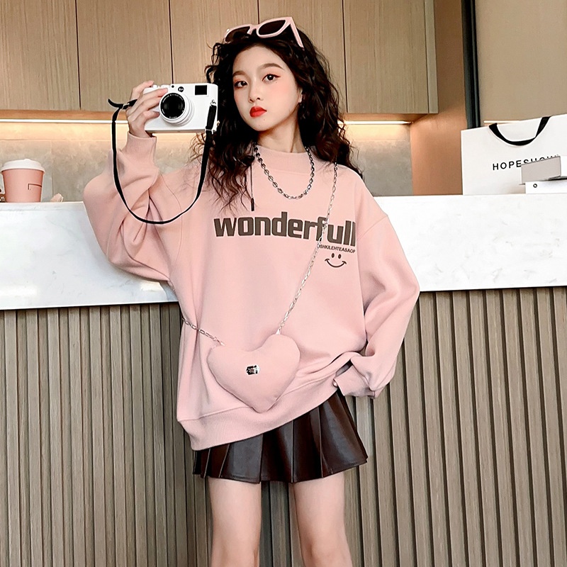 HH1111 - ÁO NỈ WONDER BÉ GÁI