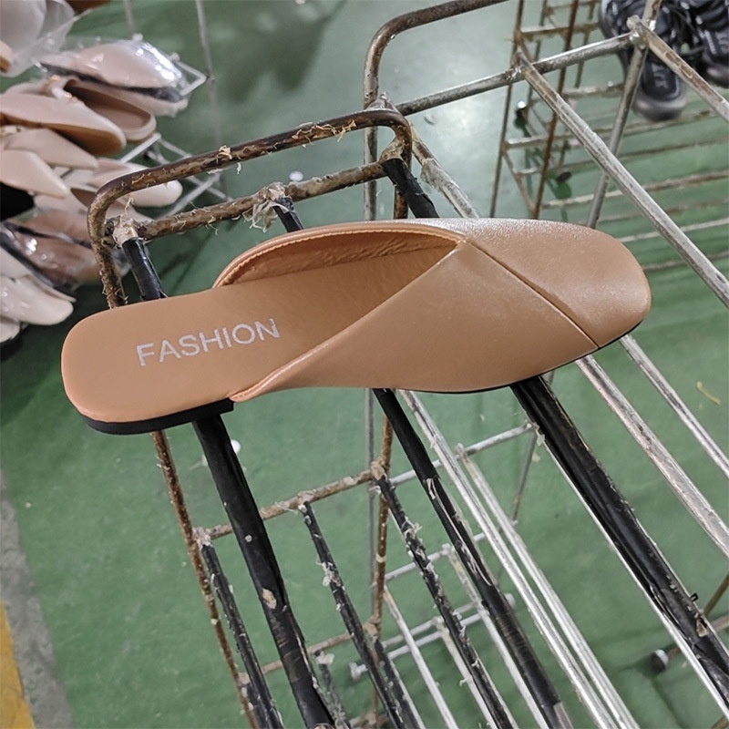 HH9115 - SỤC ĐẾ MŨI VUÔNG NỮ TÍNH