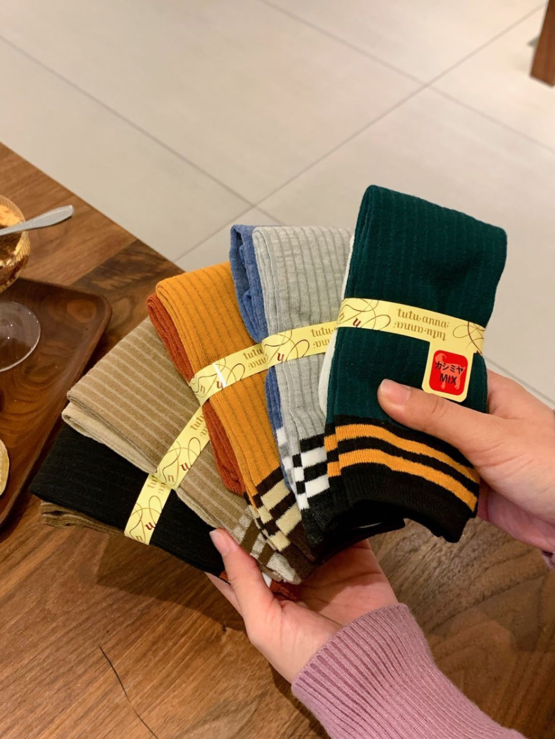 HA18113 - SET 10 ĐÔI TẤT NỮ