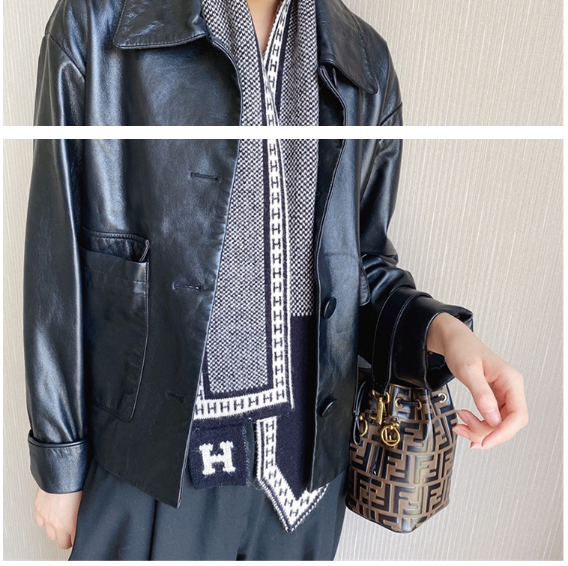 HA29113 - KHĂN QUÀNG CỔ CHỮ H