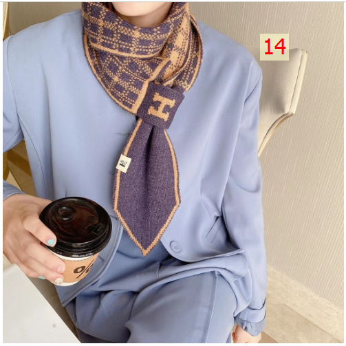 HA29113 - KHĂN QUÀNG CỔ CHỮ H