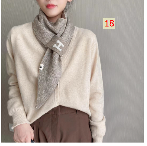 HA29113 - KHĂN QUÀNG CỔ CHỮ H