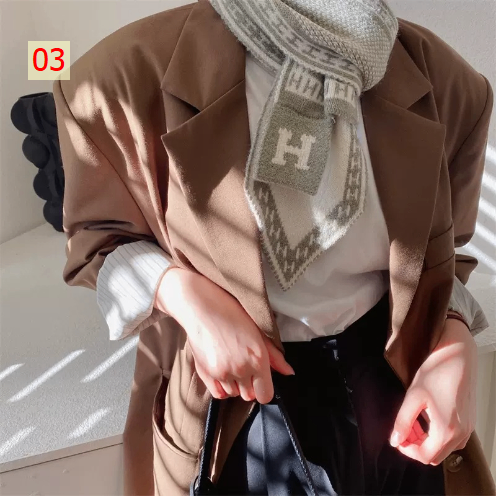 HA29113 - KHĂN QUÀNG CỔ CHỮ H