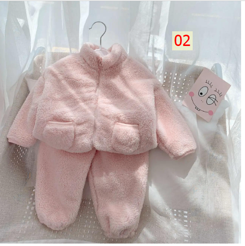 HA3126 - BỘ LÔNG CỪU CHO BÉ