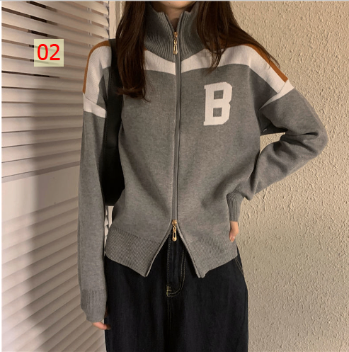 HH5129 - ÁO KHOÁC LEN CHỮ B