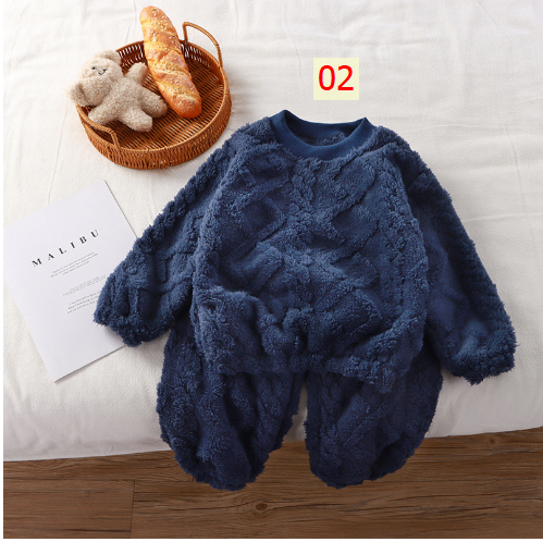 HA8123 - BỘ LÔNG CỪU CHO BÉ