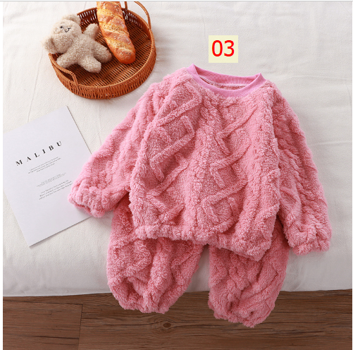 HA8123 - BỘ LÔNG CỪU CHO BÉ