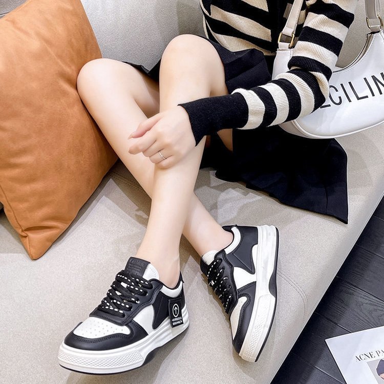 HA10121 - GIÀY THỂ THAO 2 MÀU NỮ