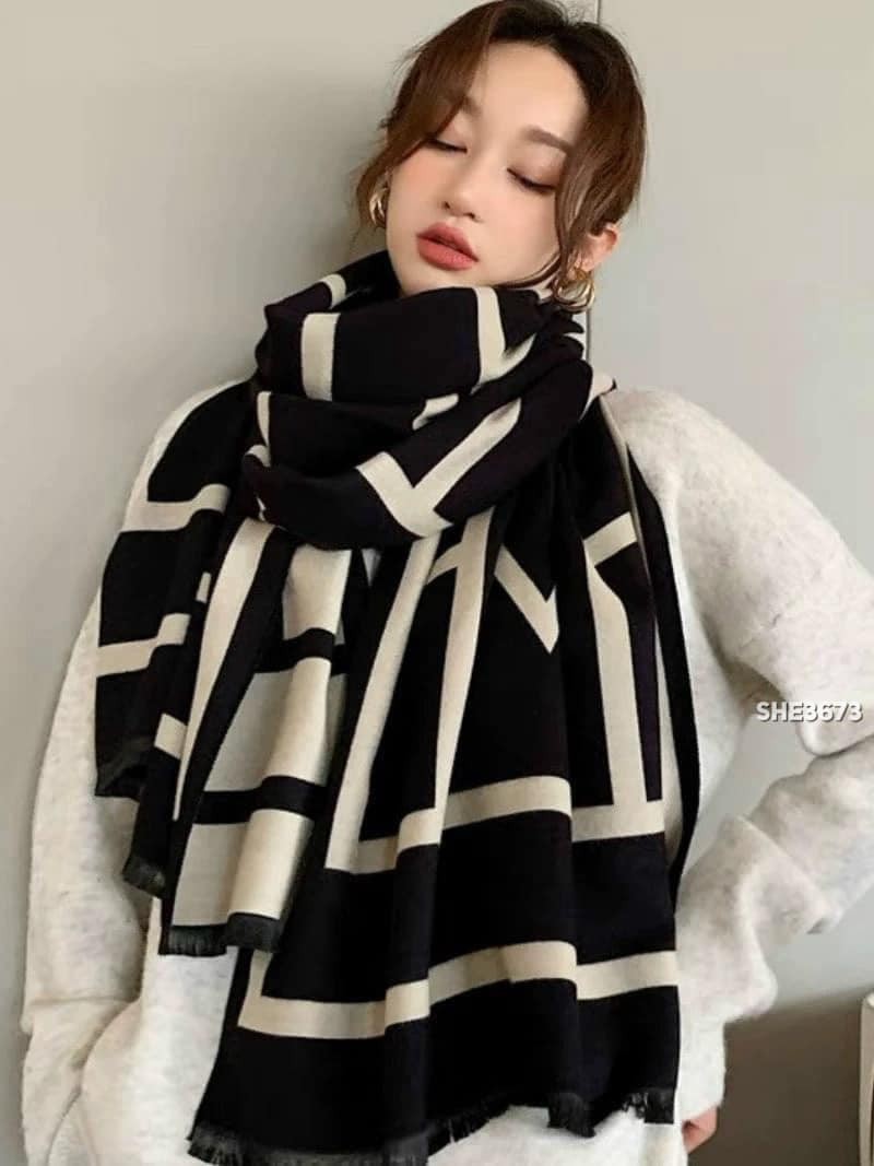 HA12123 - KHĂN CHOÀNG CỔ DÀY
