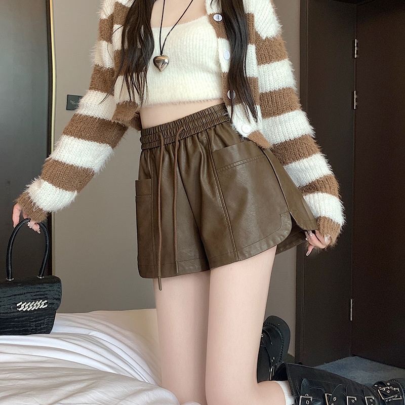 HH251210 - QUẦN SOOC DA NỮ