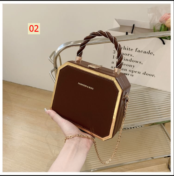 HH27126 - TÚI HỘP NỮ