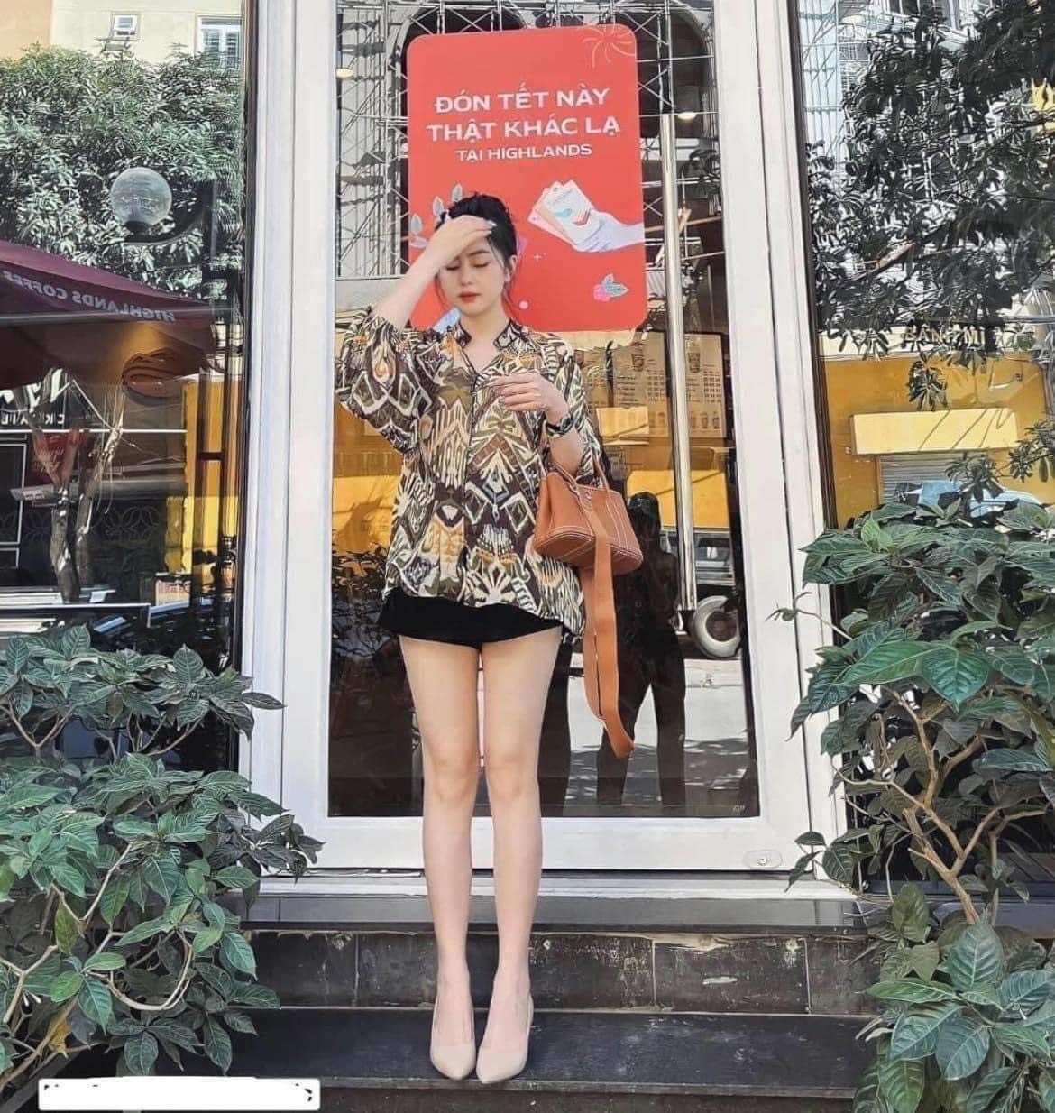 HA30123 - CAO GÓT MŨI NHỌN