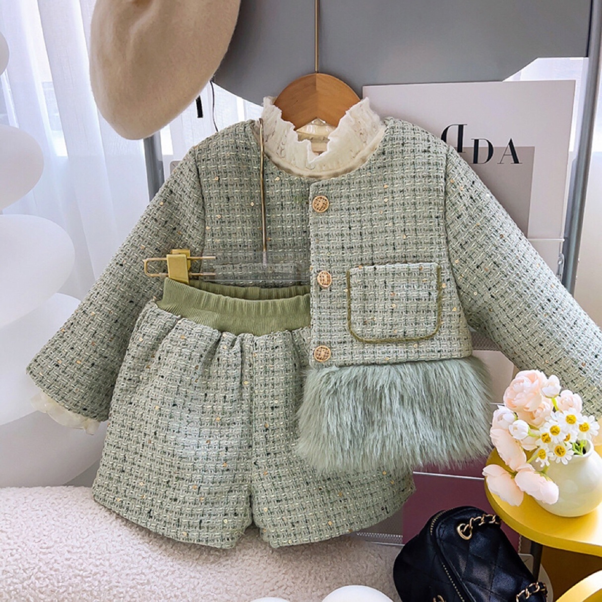 HH31126 - SET DẠ TWEED BÉ GÁI