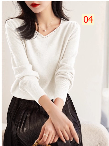 24HH41.13 - ÁO LEN CỔ V