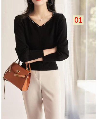 24HH41.13 - ÁO LEN CỔ V