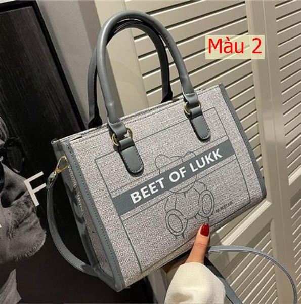 24HH71.12- TÚI TOTE HỌA TIẾT GẤU CƯNG QUÁ 🧸🧸