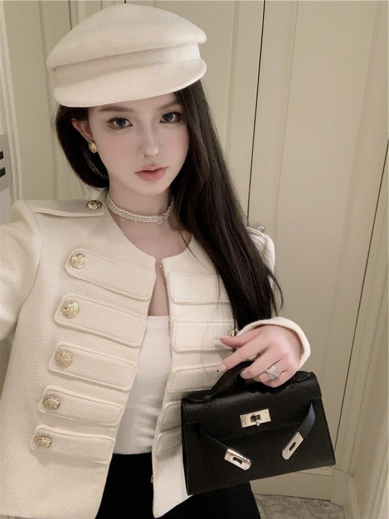 24HH81.01 - ÁO DẠ TWEED QCCC