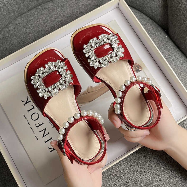 24HH81.04 - SANDAL ĐÍNH ĐÁ NGỌC CHO BÉ