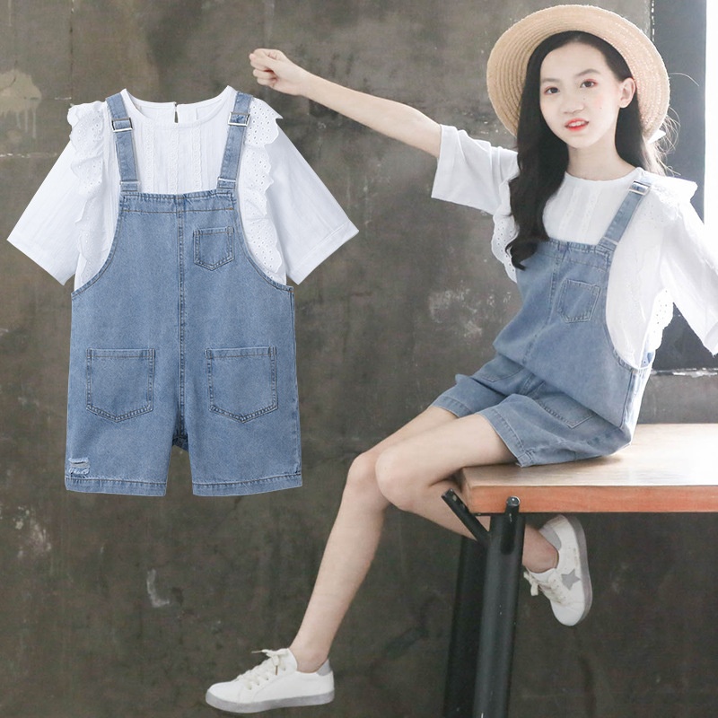 24HH91.06 - YẾM QUẦN + ÁO BÉ GÁI