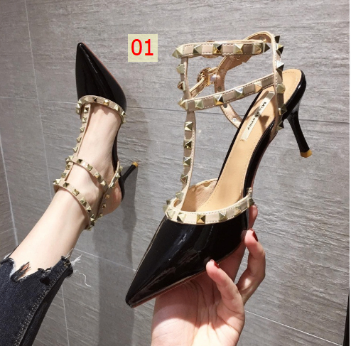 24HH131.12 - GIÀY CAO GÓT ĐINH TÁN