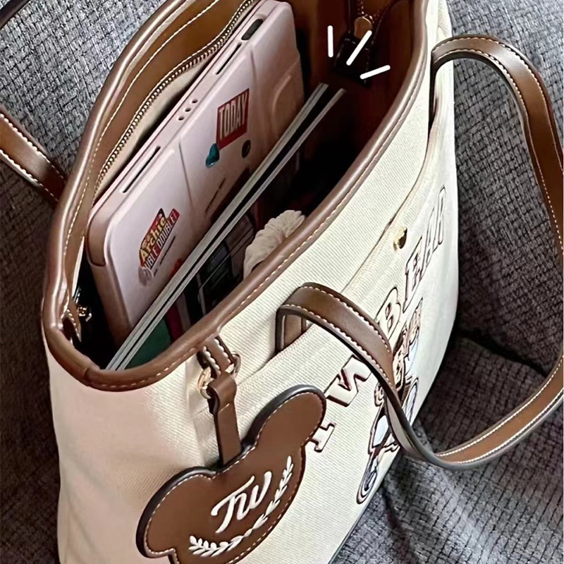 24HH151.10 - TÚI TOTE GẤU NỮ