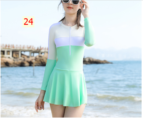 24HA222.03 - BỘ BƠI BÉ GÁI