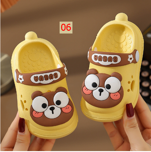 24HH252.07 - SỤC CROCS CHO BÉ