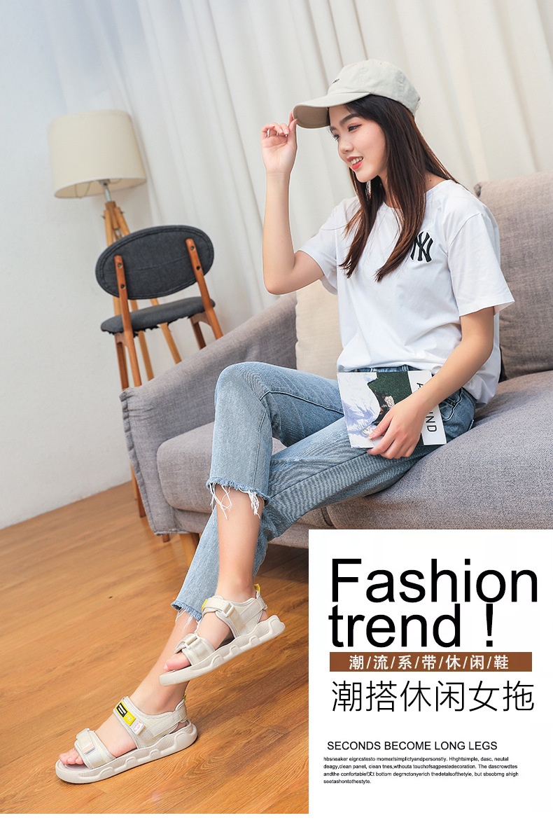 24HA282.08 - SANDAL NỮ THỜI TRANG
