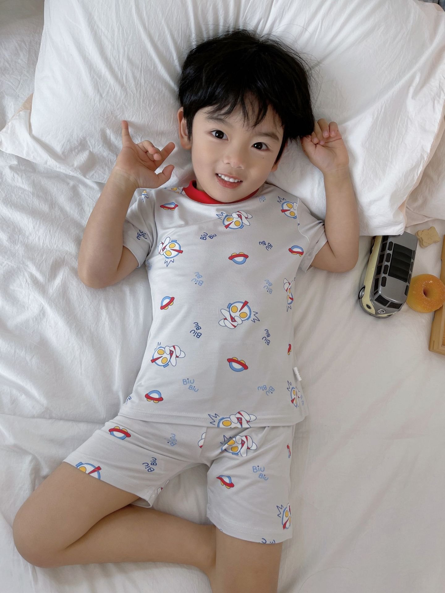 24HA282.05 - BỘ MẶC NHÀ MOMO MOKOO CHO BÉ