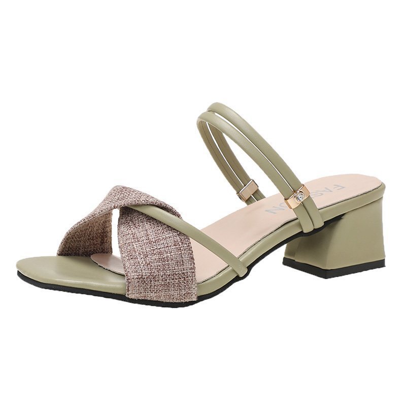 24HA292.01 - SANDAL GÓT VUÔNG PHỐI DẠ CHO NỮ