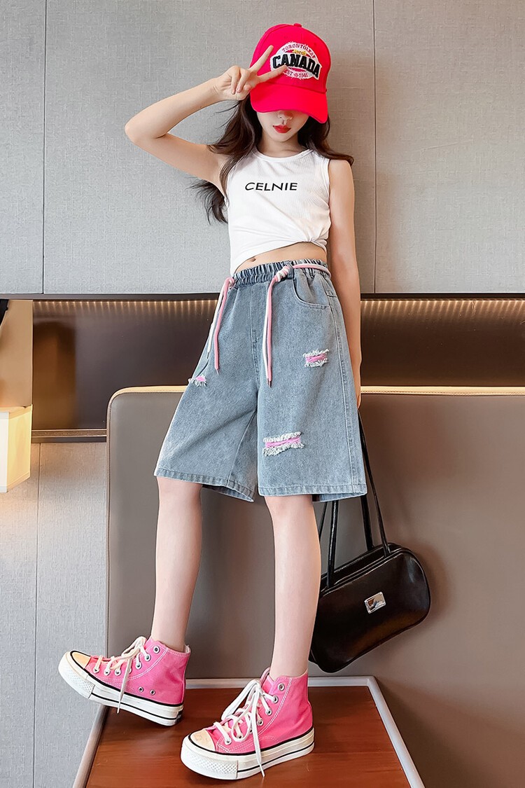 24HH63.07 - QUẦN JEAN BÉ GÁI.