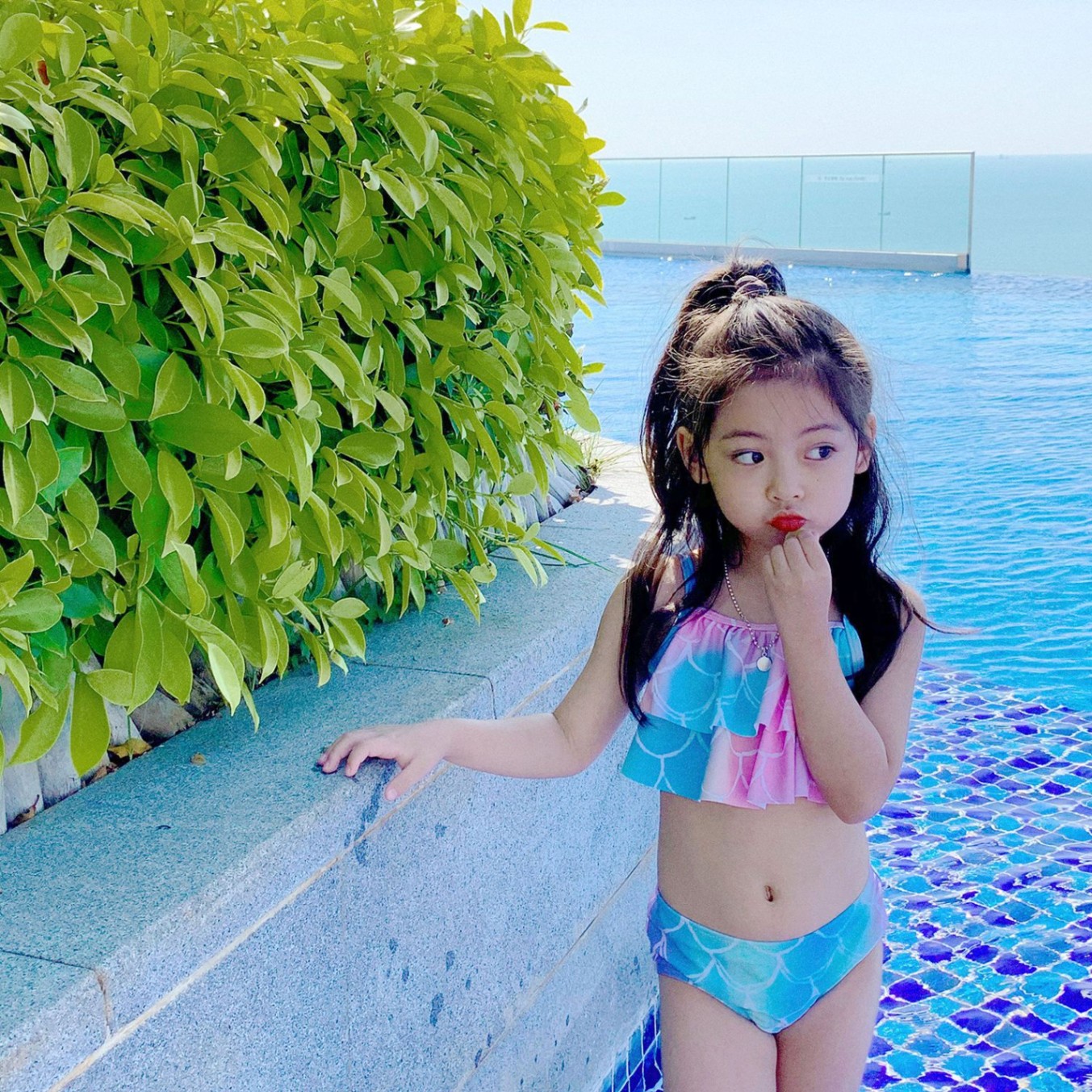24HA163.01 - SET ĐỒ BƠI NÀNG TIÊN CÁ CHO BÉ