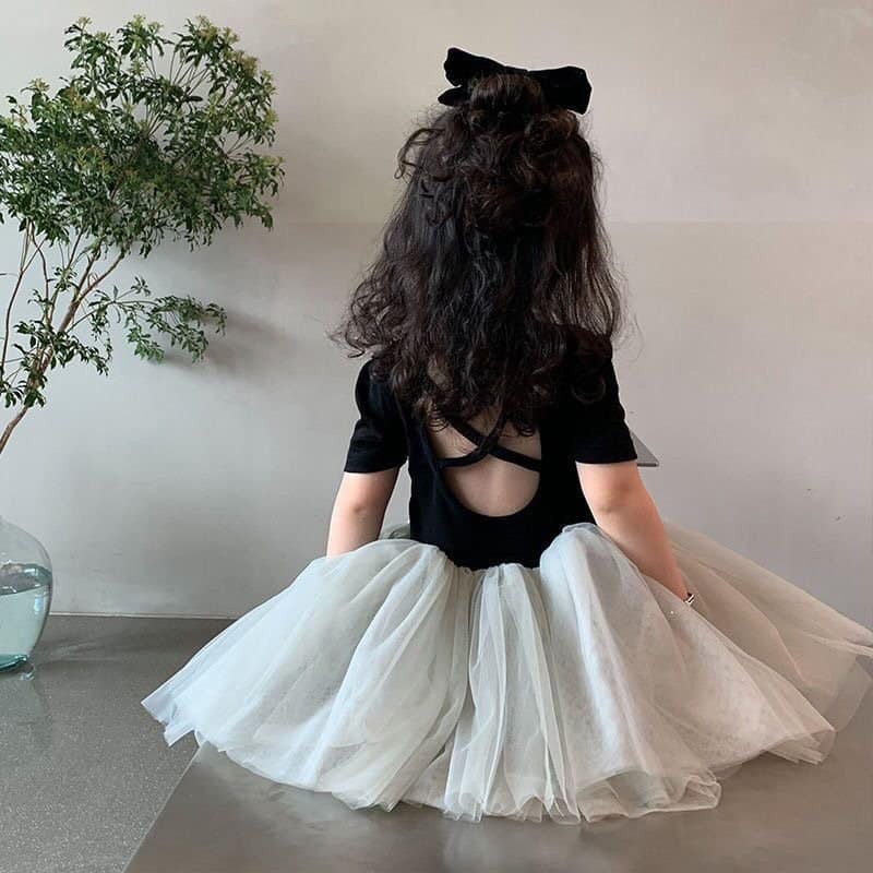 24HA163.09 - VÁY XOÈ BÉ GÁI ĐAN LƯNG
