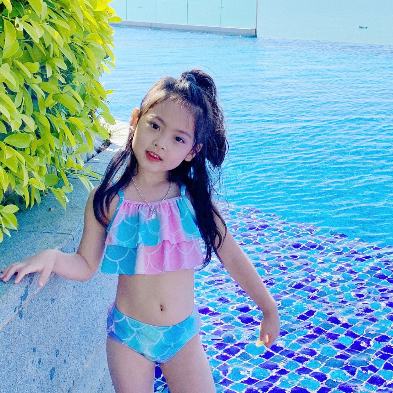 24HA163.01 - SET ĐỒ BƠI NÀNG TIÊN CÁ CHO BÉ