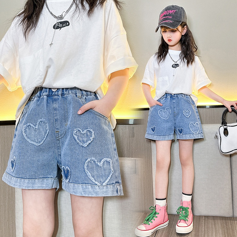 24HH173.02 - SHORT JEAN TRÁI TIM CHO BÉ GÁI