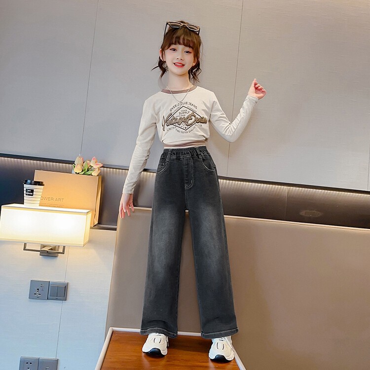 24HH203.08 - QUẦN JEAN SUÔNG BÉ GÁI.
