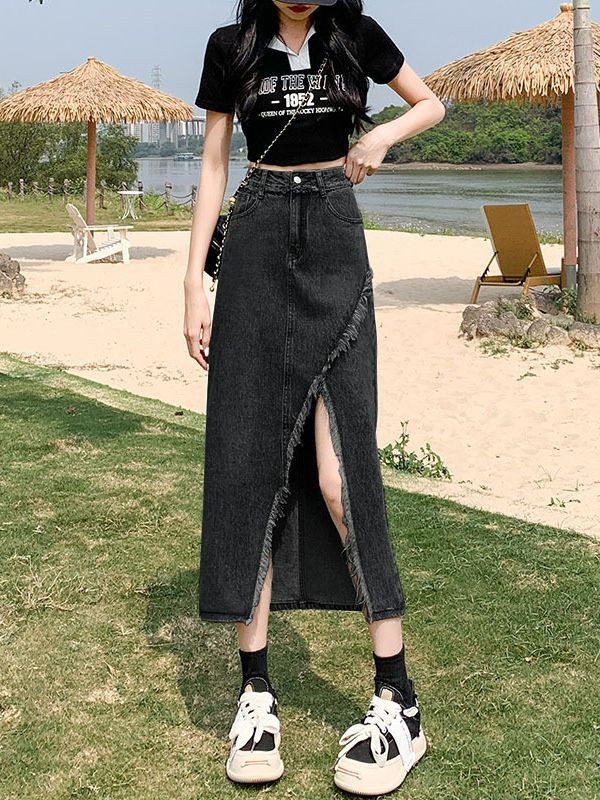 24HH253.08 -CHÂN VÁY JEANS XẺ ĐÙI HACK DÁNG