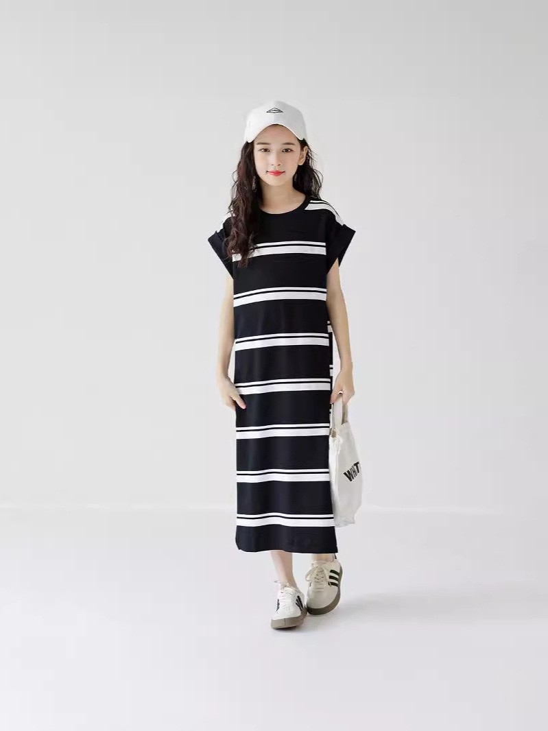24HH283.01 - VÁY SUÔNG COTTON BÉ GÁI