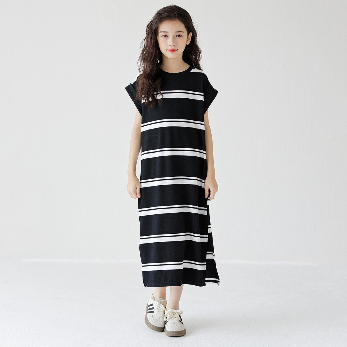 24HH283.01 - VÁY SUÔNG COTTON BÉ GÁI