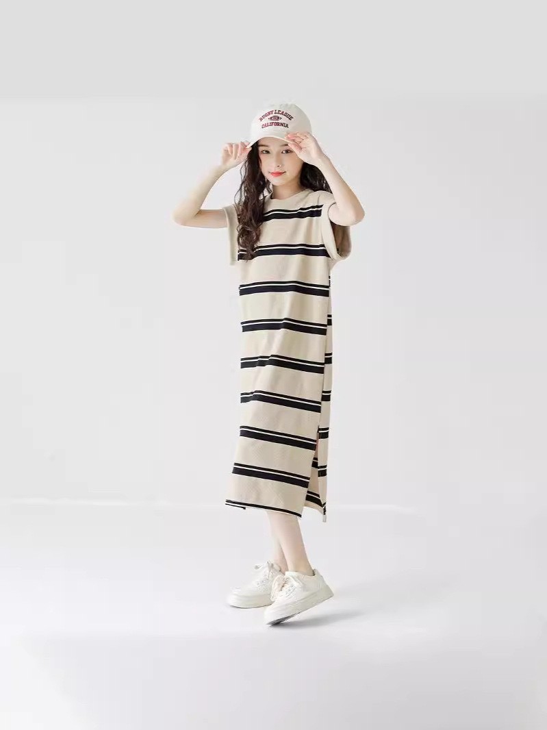24HH283.01 - VÁY SUÔNG COTTON BÉ GÁI