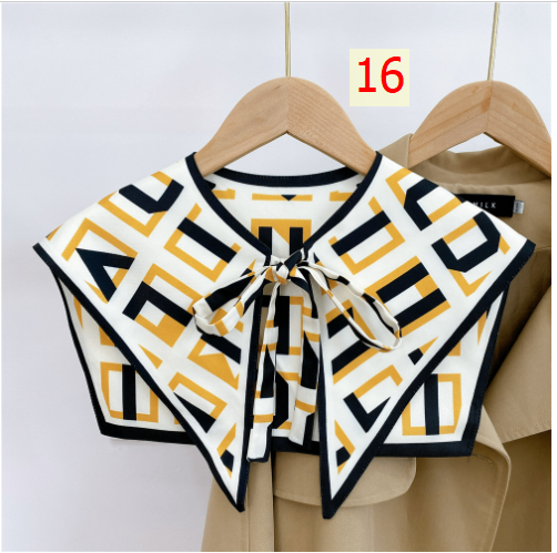 24HH24.06 - KHĂN CHOÀNG GIẢ CỔ ÁO