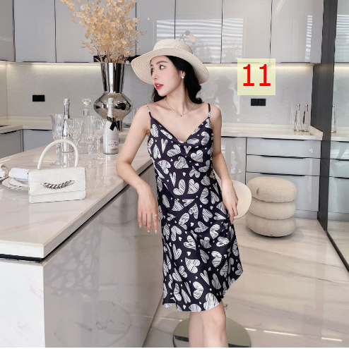 24HH24.09 - VÁY LỤA 2 DÂY QCCC