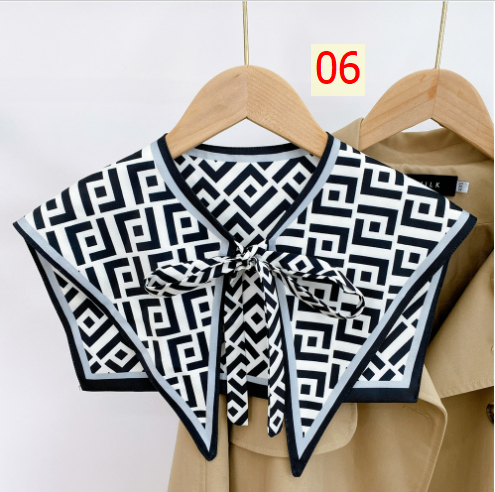 24HH24.06 - KHĂN CHOÀNG GIẢ CỔ ÁO