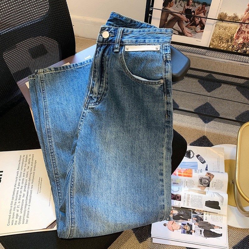 24HH64.03 - QUẦN SUÔNG JEAN NỮ
